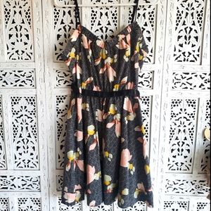 UO Kimchi Blue Nora Floral Dress - Large